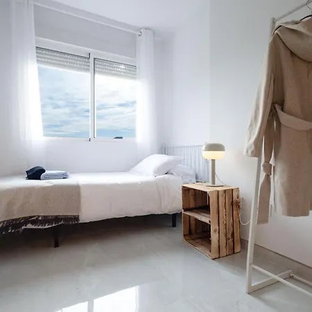 Mar De La Abadia Rooms Shared Apartment Malaga Exterior photo